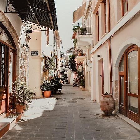 Destino Home Overlooking The Venetian Port Of Chania La Canea Esterno foto