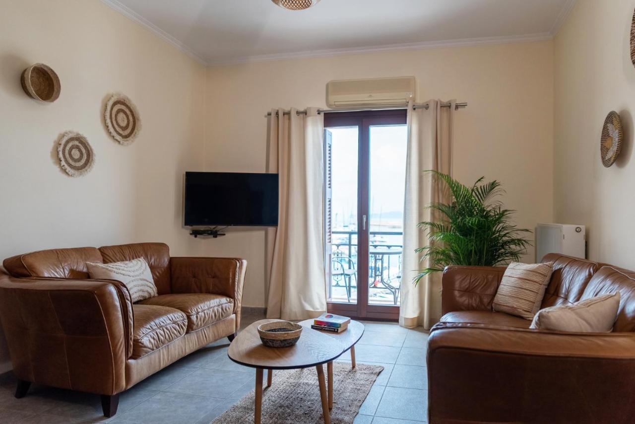 Destino Home Overlooking The Venetian Port Of Chania La Canea Esterno foto