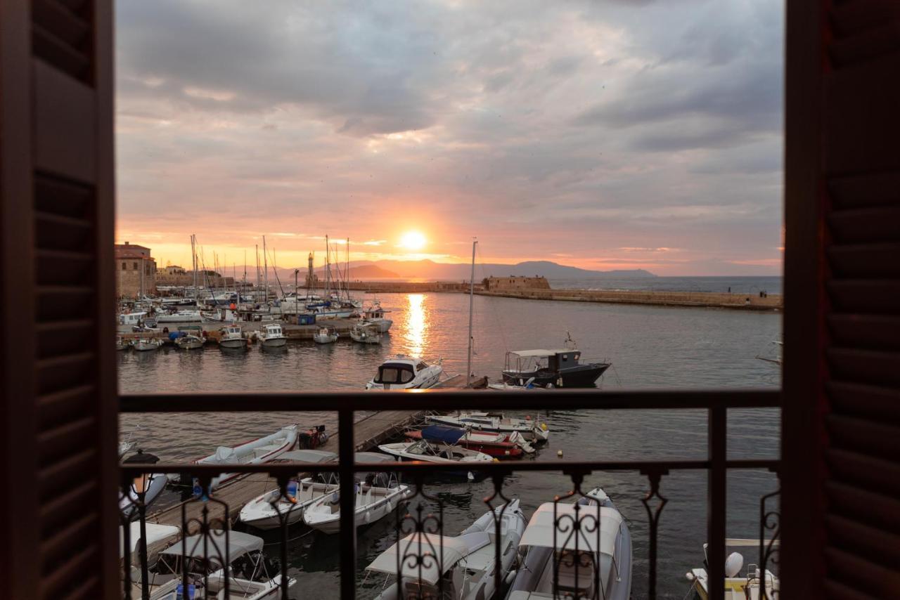 Destino Home Overlooking The Venetian Port Of Chania La Canea Esterno foto